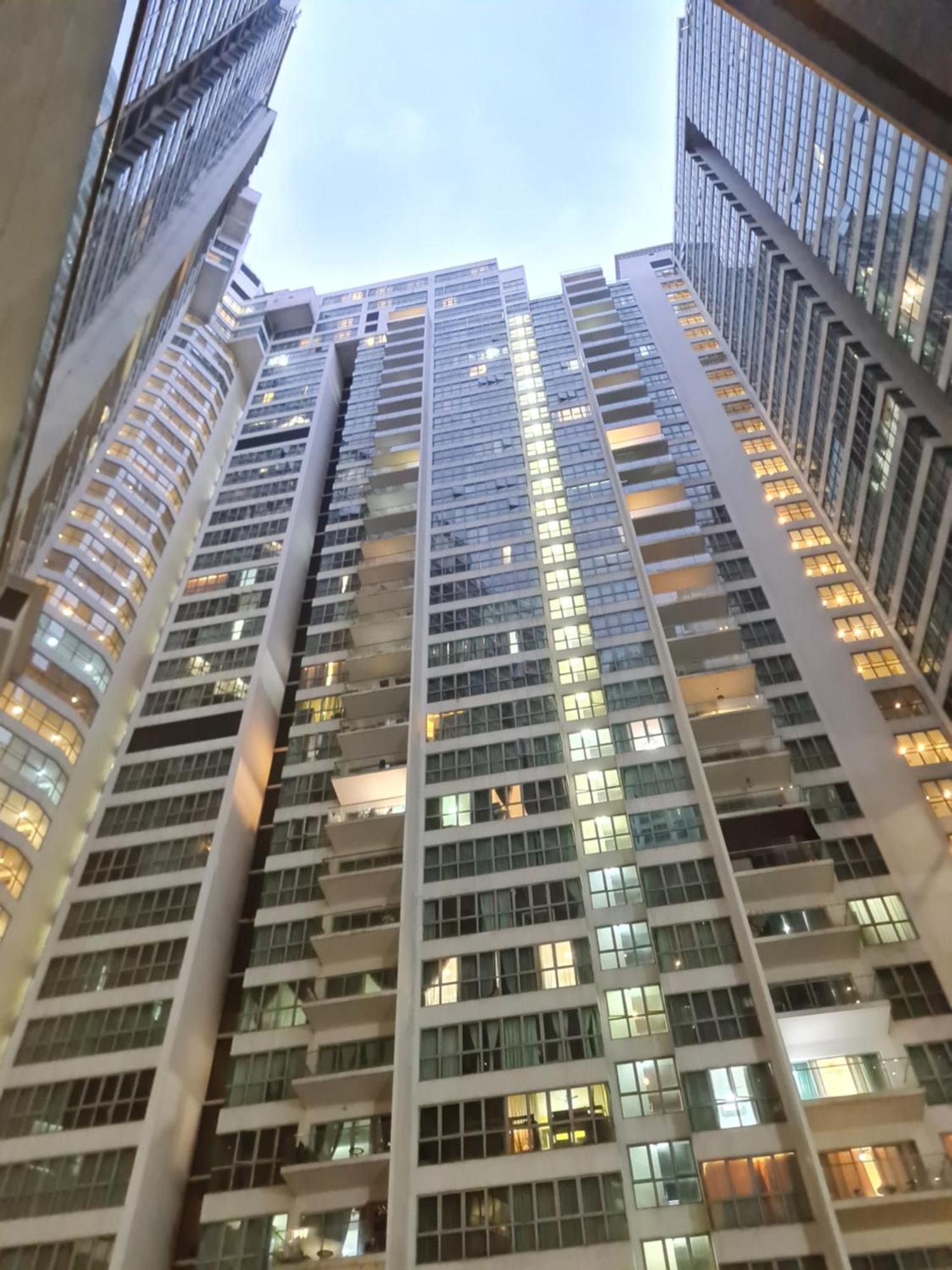 Hostel At Regalia Sky Pool 쿠알라룸푸르 외부 사진